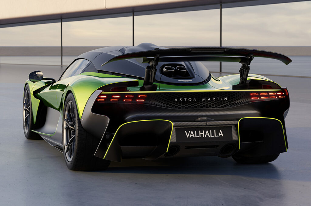 Aston Martin Valhalla z tyłu