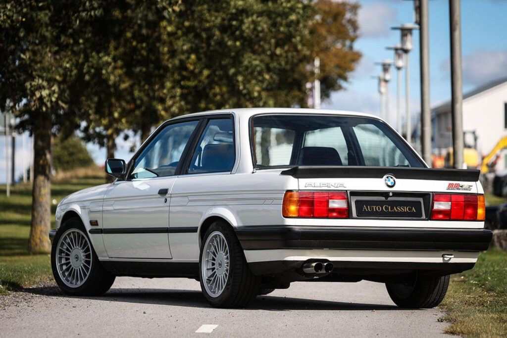 Alpina B6 3.5 E30 1989 z tyłu